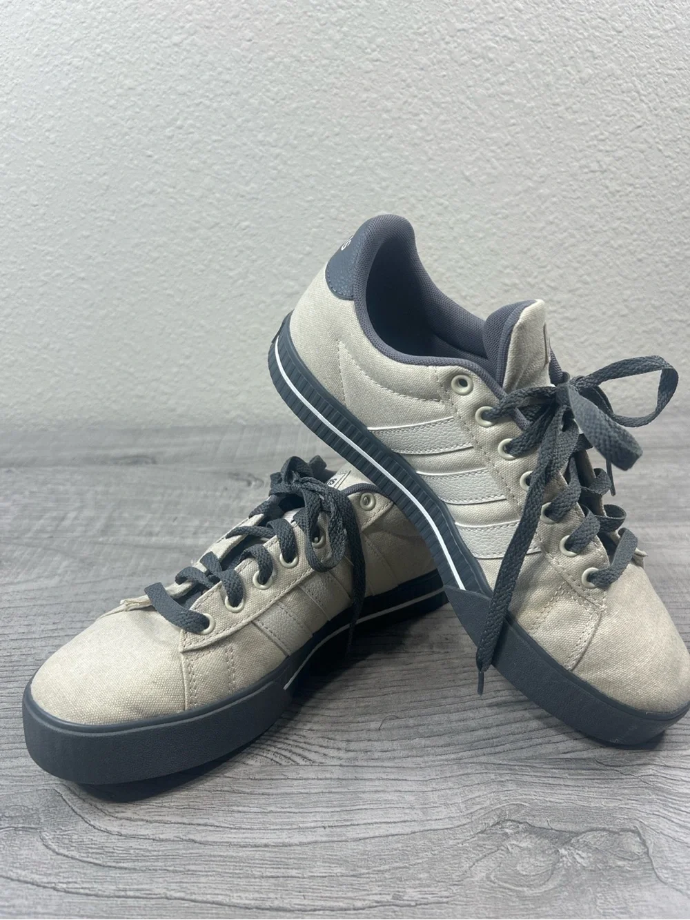 adidas Beige Canvas Sneakers with Black Soles and Laces Size 7 Men’s